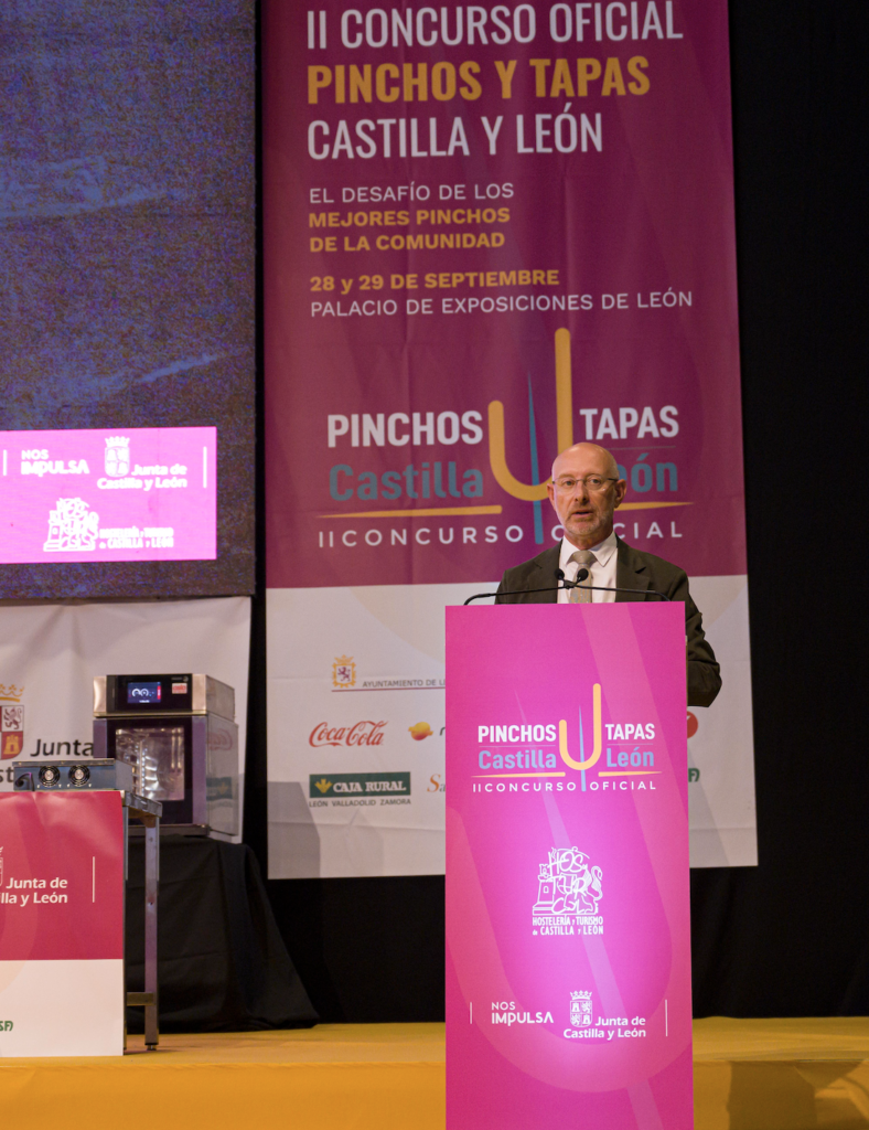 Inauguración del II Concurso Oficial de Pinchos y Tapas de Castilla y León en el Palacio de Congresos de León